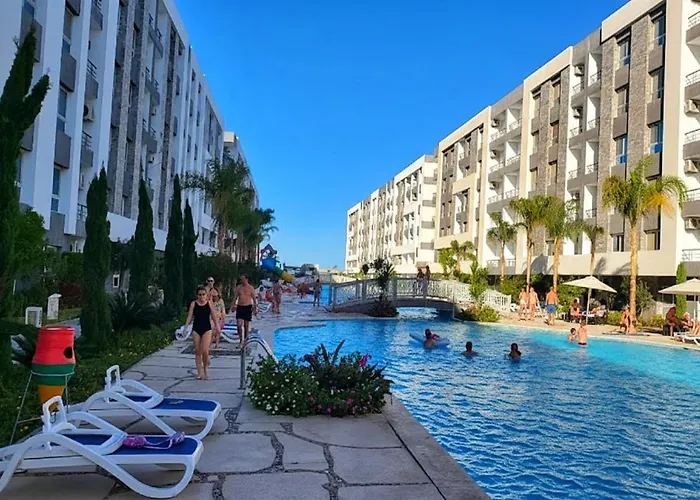 Fanadir Bay & Aqua Park Hotel 4*