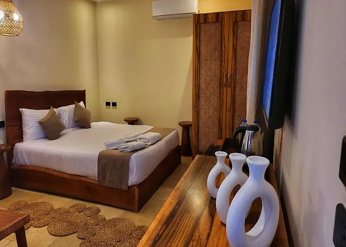 Fanadir Bay & Aqua Park Hotel 4*